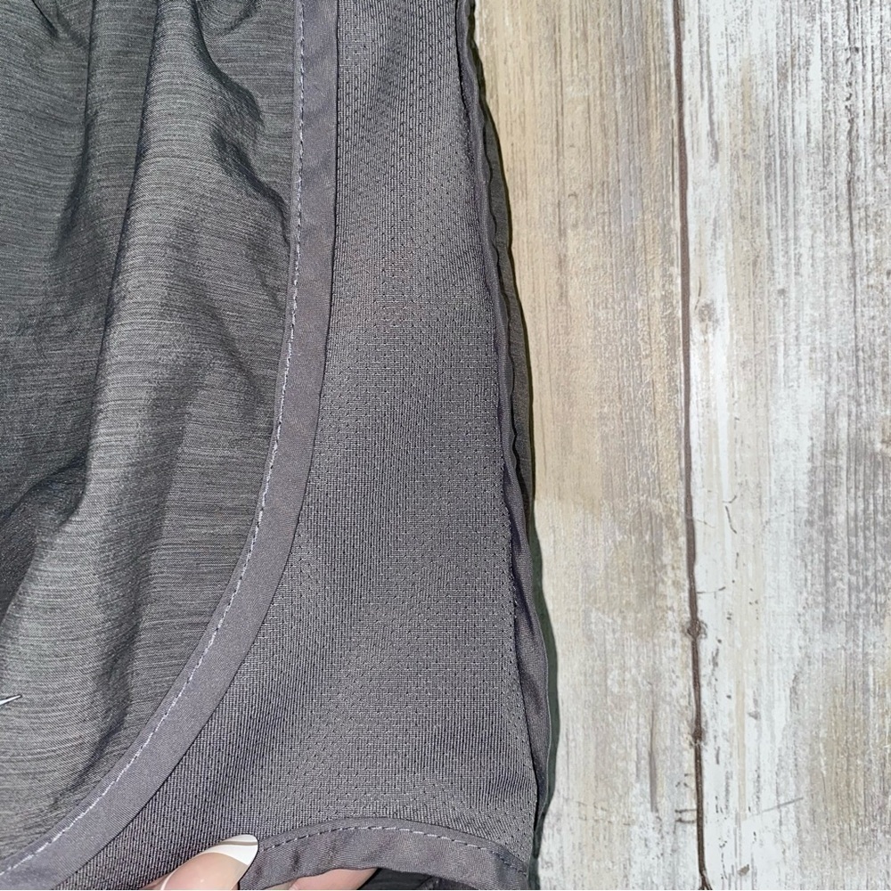 Nike Gunsmoke Heather Tempo Running Shorts - Picture 4 of 7